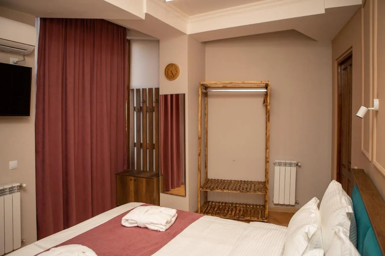 Legend Hotel Tbilisi