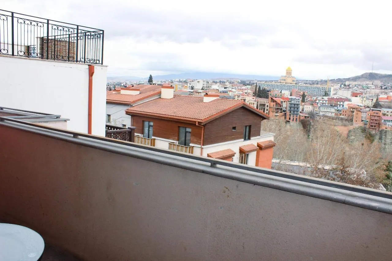 Legend Hotel Tbilisi 3*,