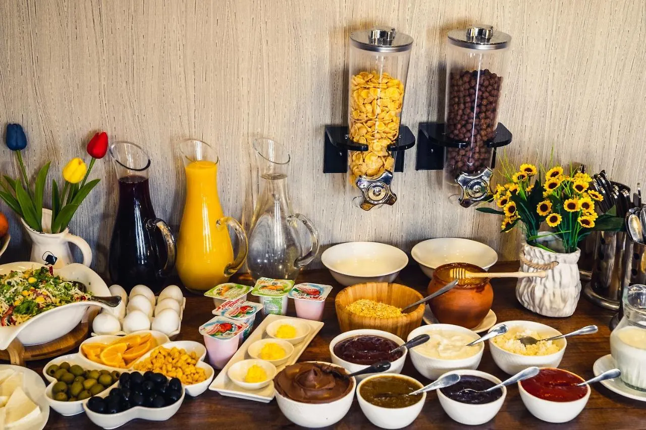 Legend Hotel Tbilisi