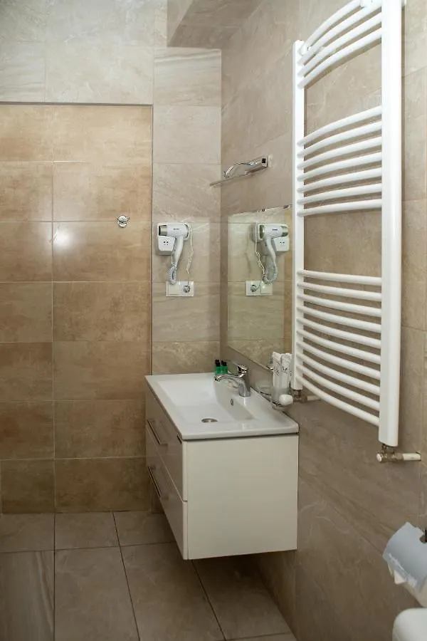 Legend Hotel Tbilisi